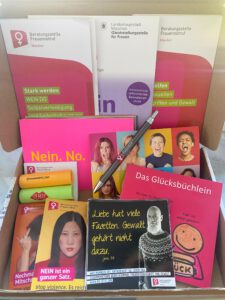 Informationsmaterial; Frauennotruf